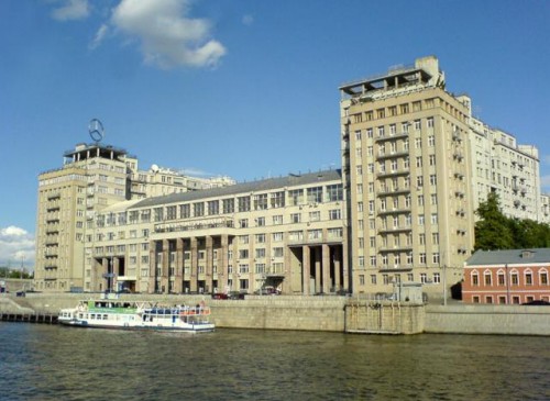 Жилой дом "Серафимовича, 2" – фото объекта