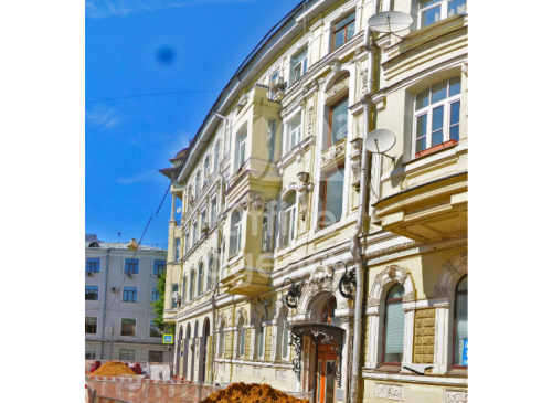 Административное здание "Армянский переулок, 1/8c1" – фото объекта