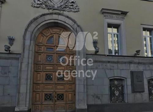 Административное здание "Знаменка, 19" – фото объекта