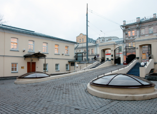 Особняк "Верхняя Радищевская, 3" – фото объекта