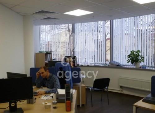 Помещение 1182 м2 Бизнес-центр Свежий ветер – фото объекта